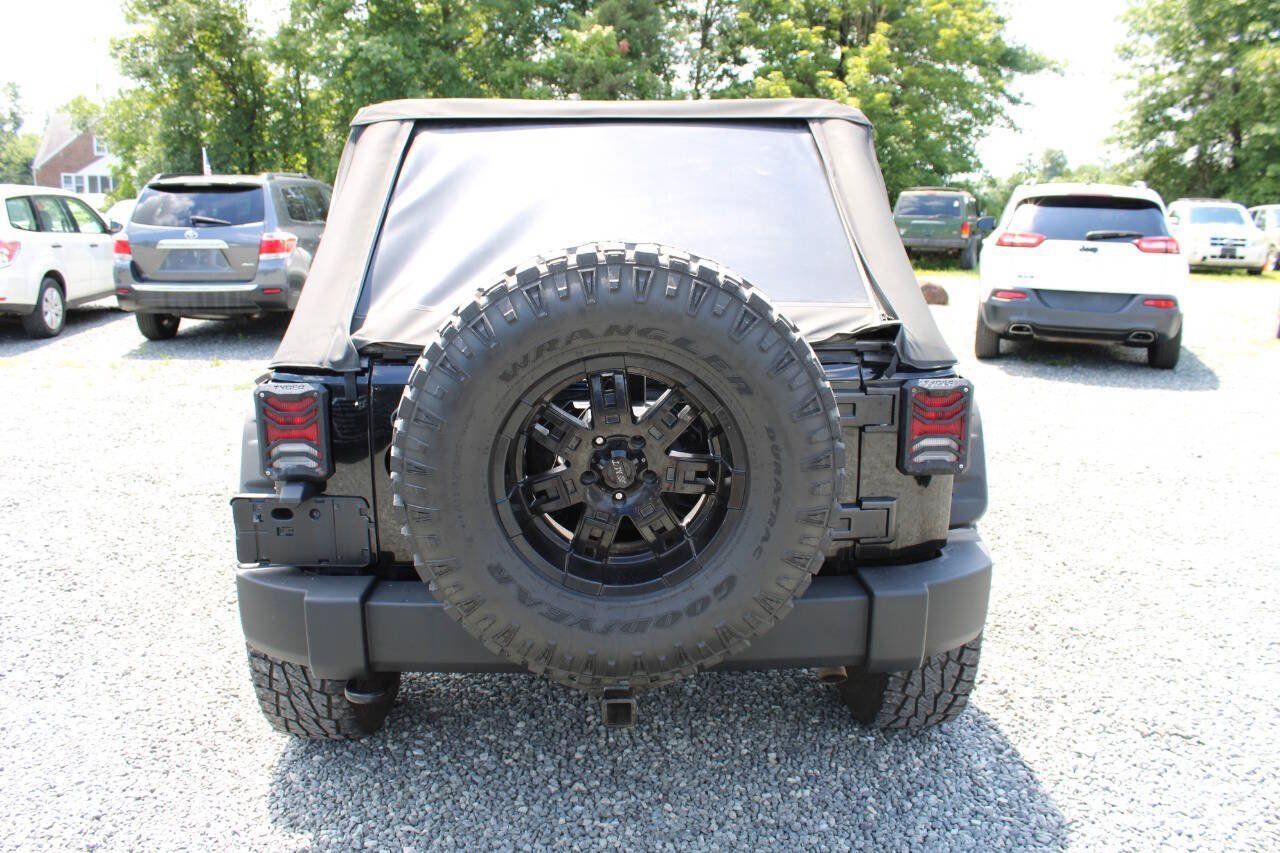 Used 2014 Jeep Wrangler Unlimited Sport w/ Quick Order Package 24S AWD/4WD image 8