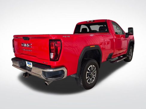 Used 2022 GMC Sierra 2500 SLE w/ SLE Convenience Package image 5