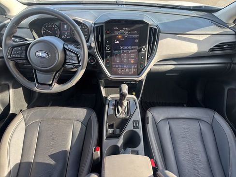 Certified 2025 Subaru Crosstrek 2.5i Limited w/ Crosstrek Mirror Package image 22