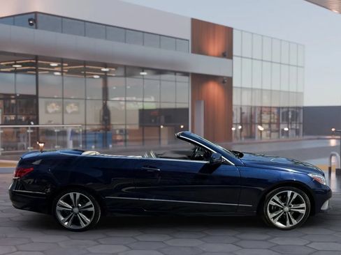 Used 2016 Mercedes-Benz E 400 Cabriolet image 7