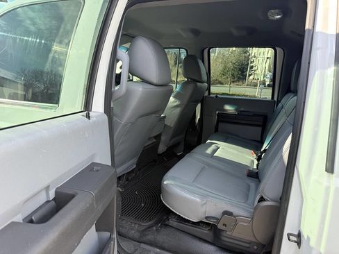 Used 2015 Ford F350 XL w/ Power Equipment Group image 17