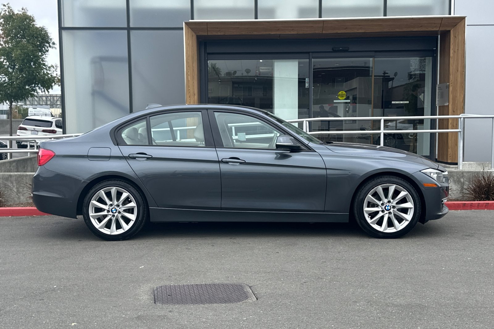Used 2012 BMW 328i Sedan RWD image 8