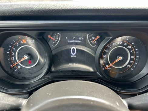 Certified 2025 Jeep Wrangler Unlimited Sport AWD/4WD image 2