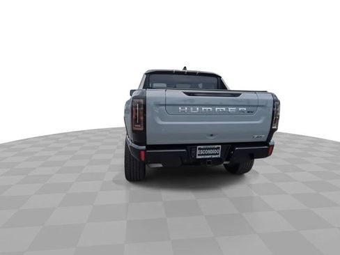 Used 2025 GMC Hummer EV 3X AWD/4WD image 8