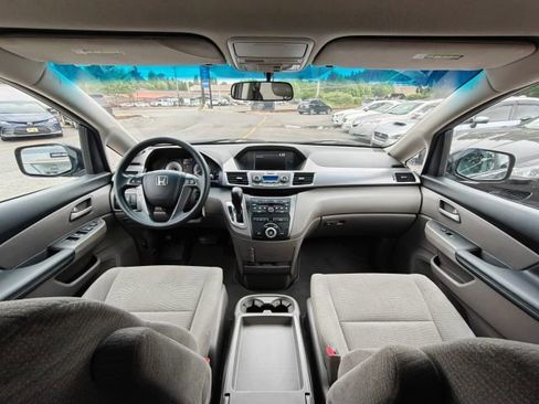 Used 2012 Honda Odyssey EX image 24