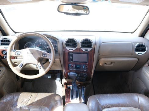 Used 2003 GMC Envoy SLT image 22