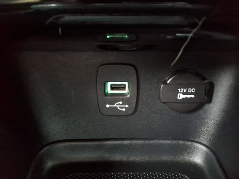 Used 2013 Chrysler 200 Limited w/ Sun/Sound Group image 15