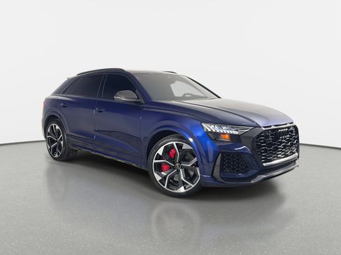 Used 2024 Audi RS Q8 4.0T image 1