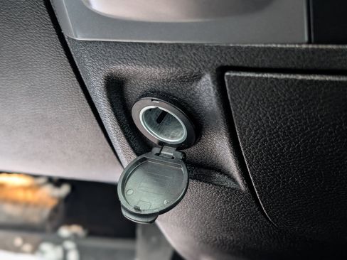 Used 2023 RAM 1500 Classic SLT w/ Protection Group image 25