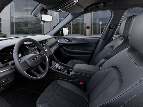 New 2025 Jeep Grand Cherokee Altitude AWD/4WD image 22