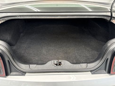 Used 2014 Ford Mustang Coupe RWD image 15