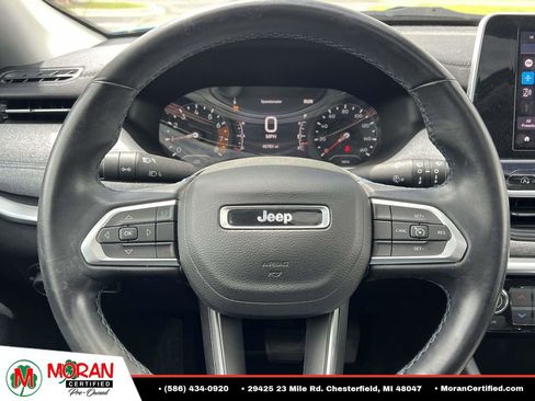 Used 2022 Jeep Compass Latitude w/ Sun and Sound Group AWD/4WD image 21