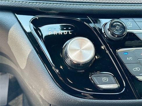 New 2026 Chrysler Pacifica Select FWD image 11