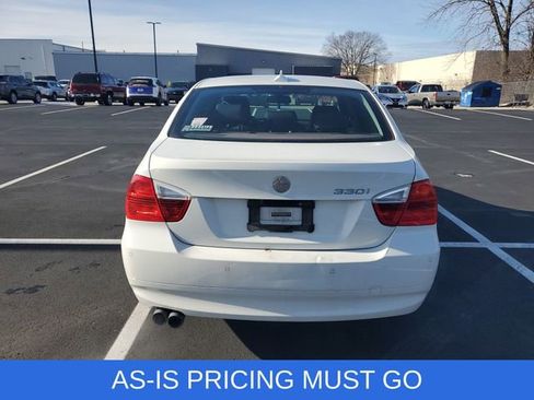 Used 2006 BMW 330i Sedan image 14