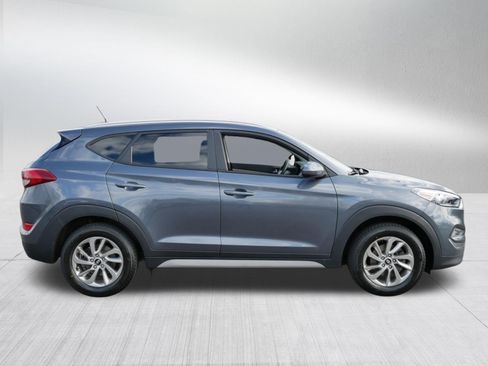 Used 2017 Hyundai Tucson SE AWD/4WD image 8