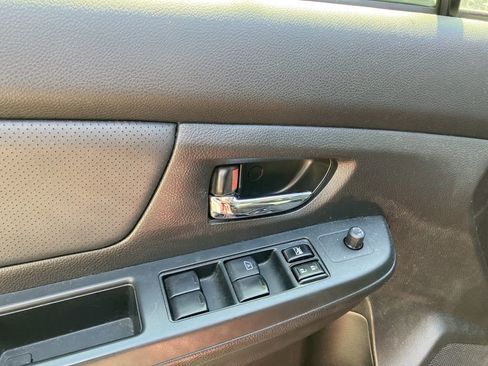 Used 2013 Subaru Impreza 2.0i Limited image 8