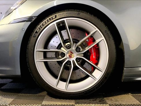 Used 2025 Porsche 911 Carrera S image 11