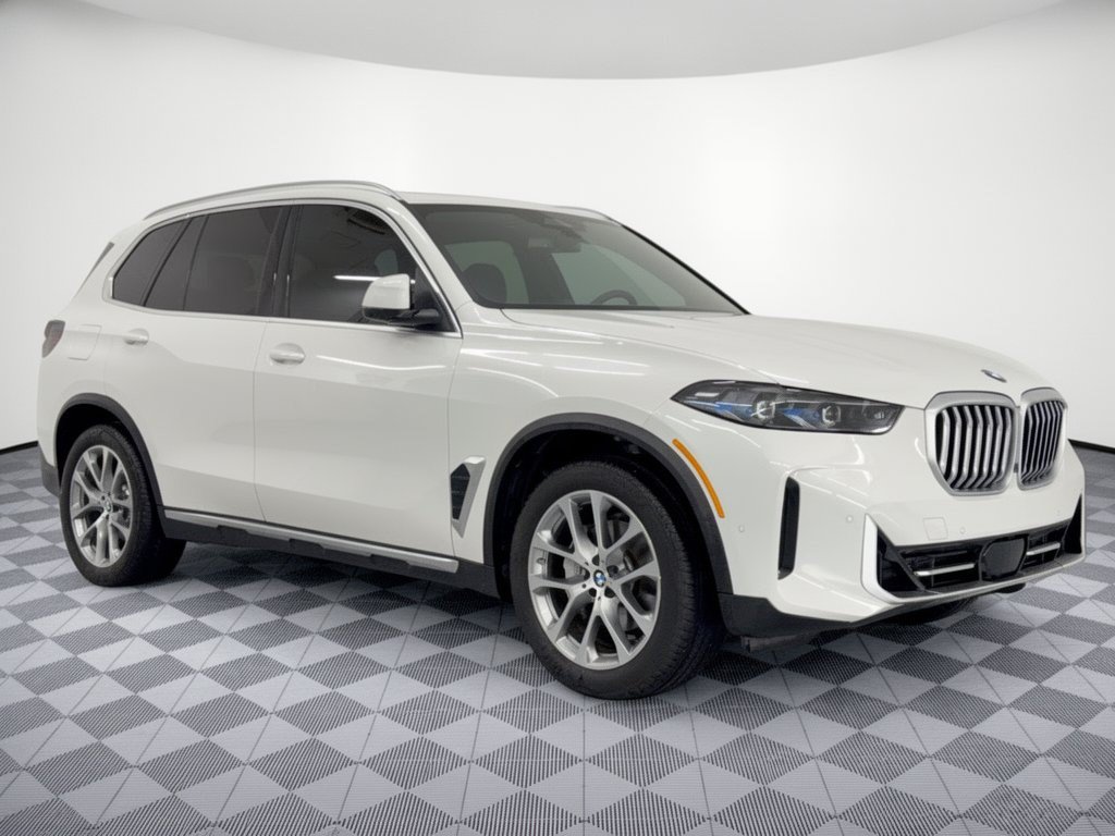 Used 2026 BMW X5 sDrive40i w/ Premium Package RWD image 7