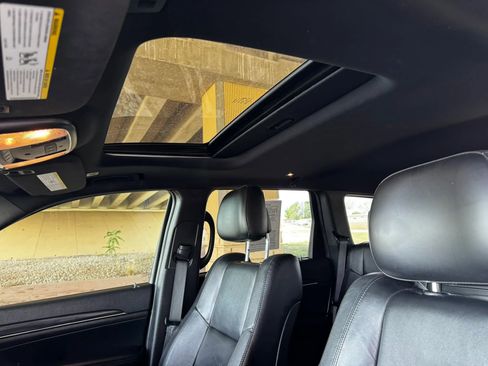 Used 2021 Jeep Grand Cherokee Limited w/ Trailer Tow Group IV image 18