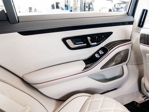 Used 2022 Mercedes-Benz S 580 4MATIC Sedan image 22