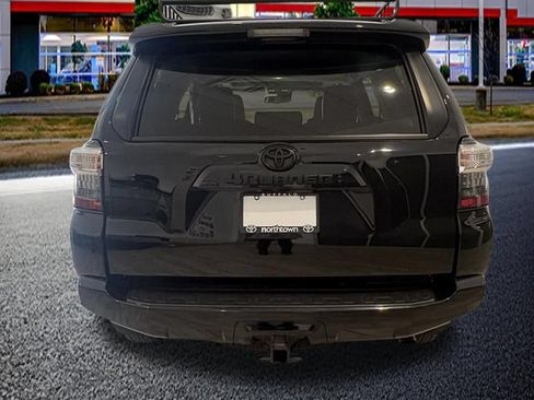 Used 2023 Toyota 4Runner SR5 Premium w/ Moonroof Package RWD image 6