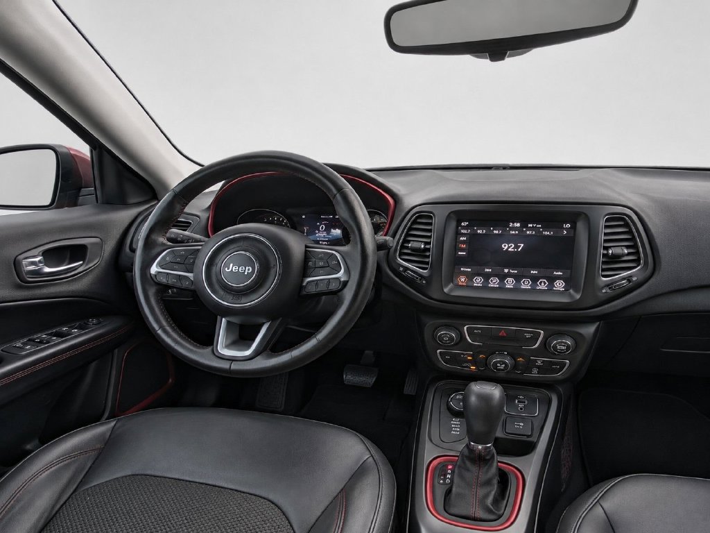 Used 2020 Jeep Compass Trailhawk AWD/4WD image 24