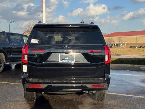 New 2026 Ford Expedition Platinum w/ Stealth Performance Package image 4