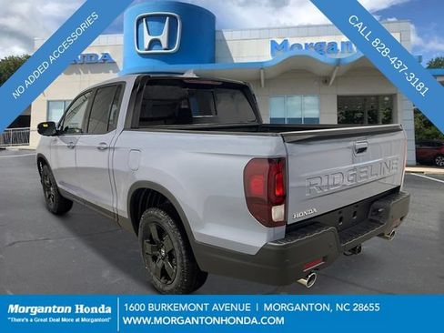 New 2026 Honda Ridgeline Black Edition image 3