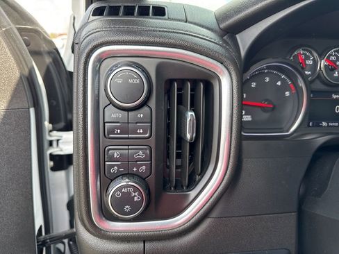 Used 2022 Chevrolet Silverado 3500 LT w/ Convenience Package AWD/4WD image 39