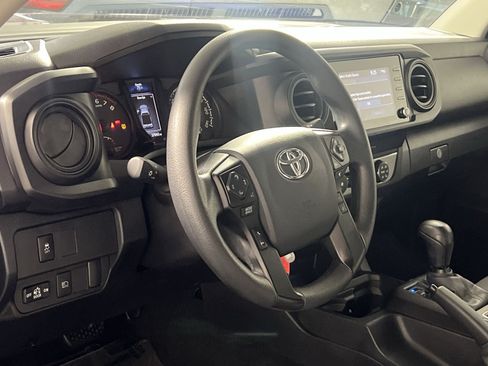 Used 2023 Toyota Tacoma SR w/ SR Convenience Package AWD/4WD image 16