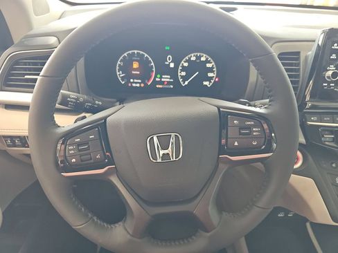 Certified 2026 Honda Odyssey EX-L image 16