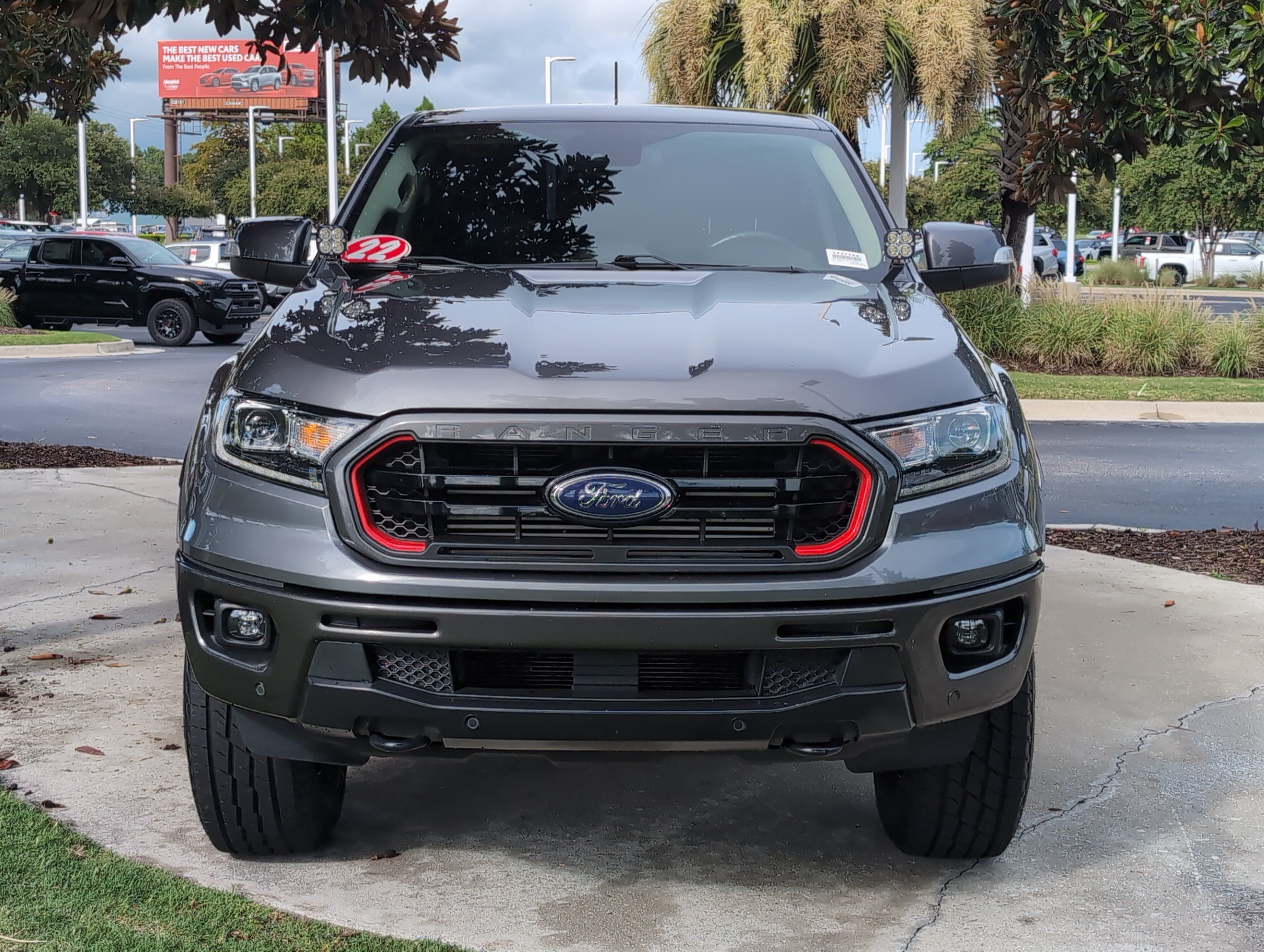 Used 2022 Ford Ranger Lariat w/ Tremor Off-Road Package AWD/4WD image 3