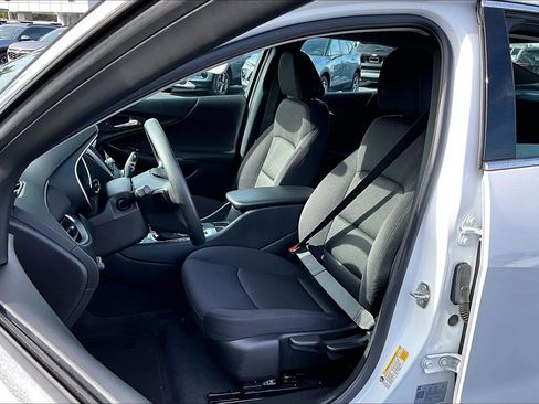 Certified 2024 Chevrolet Malibu LS image 16