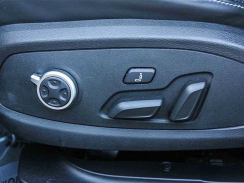 Used 2023 Audi S4 Premium Plus w/ Premium Plus Package image 21