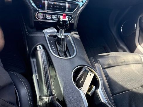 Used 2019 Ford Mustang GT Premium w/ Equipment Group 401A RWD image 8