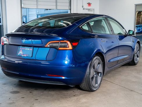 Used 2023 Tesla Model 3 Standard Range image 6