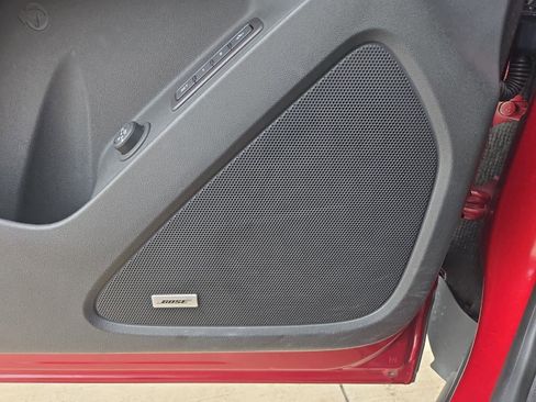 Used 2020 Chevrolet Equinox Premier image 30