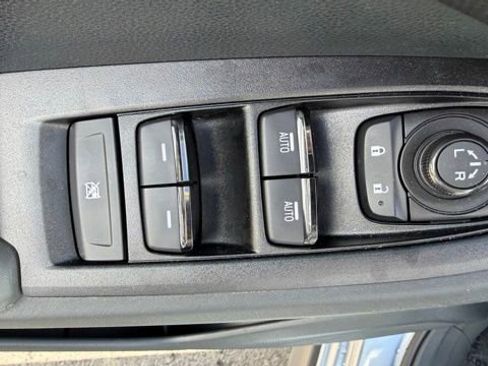 Certified 2026 Subaru Crosstrek 2.0i Premium AWD/4WD image 18