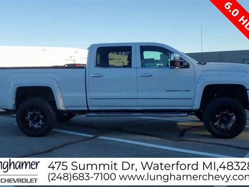 Used 2015 GMC Sierra 2500 Denali image 9
