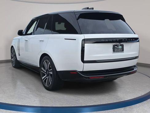 Certified 2023 Land Rover Range Rover SE image 7