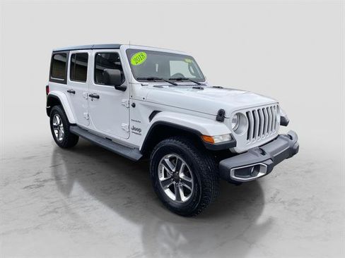 Used 2018 Jeep Wrangler Unlimited Sahara image 8