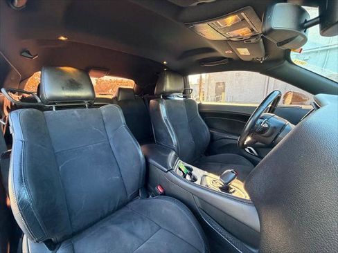 Used 2019 Dodge Challenger R/T w/ Plus Package image 13