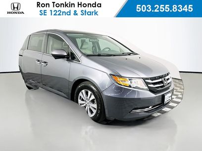 Used 2017 Honda Odyssey SE
