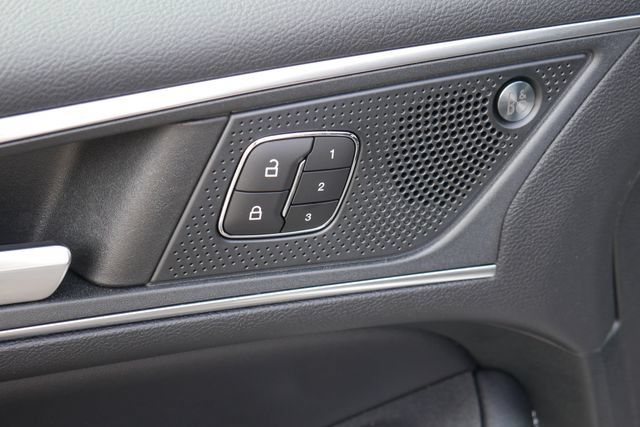 Used 2023 Ford Edge ST AWD/4WD image 14