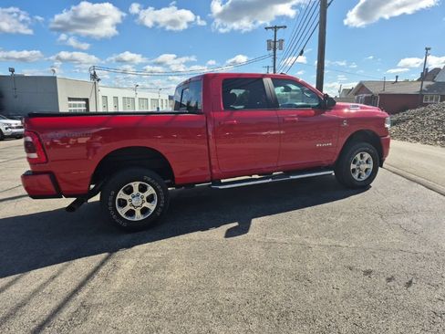 Used 2022 RAM 2500 Big Horn w/ Level C Equiment Group AWD/4WD image 8
