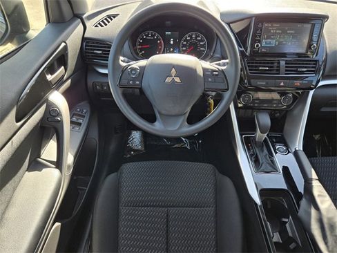 New 2025 Mitsubishi Eclipse Cross ES image 11