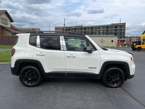 Used 2021 Jeep Renegade Limited w/ Sun & Sound Group AWD/4WD image 8