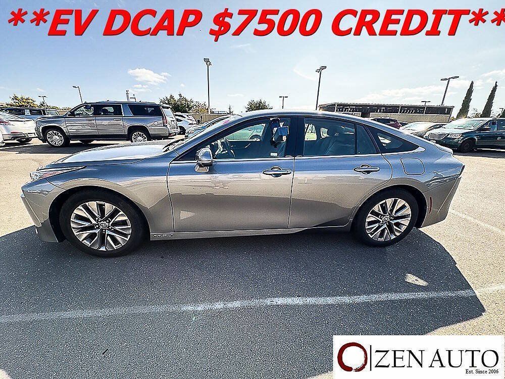 Used 2022 Toyota Mirai w/ Advanced Technology Package RWD image 4