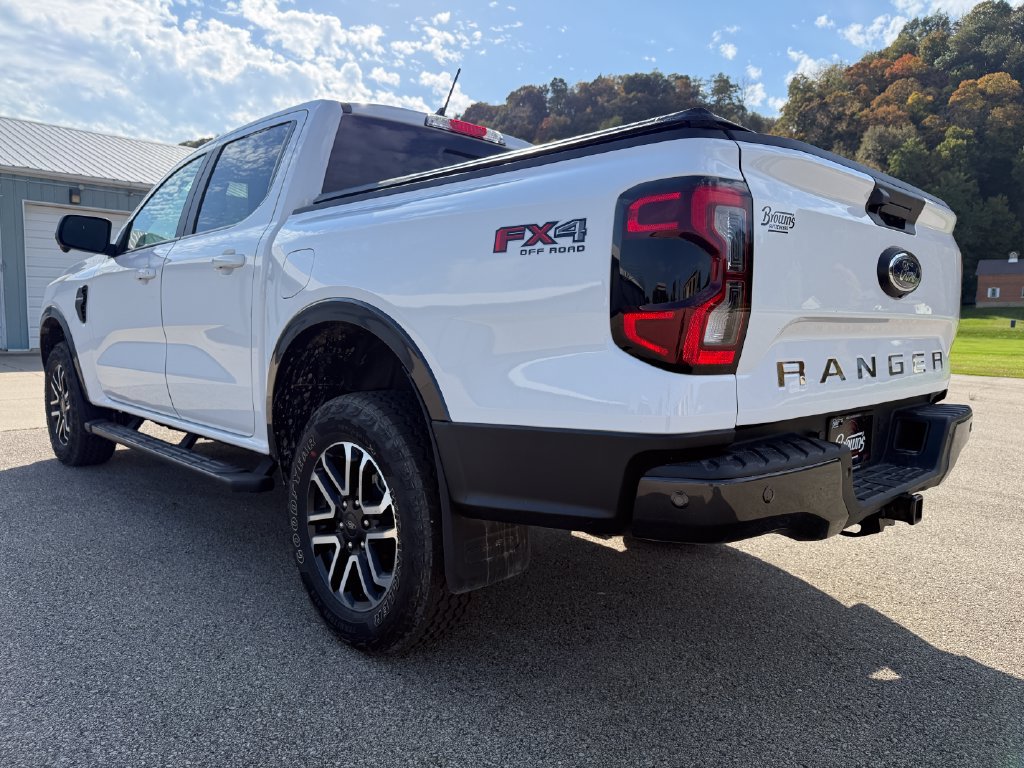 Used 2024 Ford Ranger Lariat w/ FX4 Off-Road Package AWD/4WD image 7