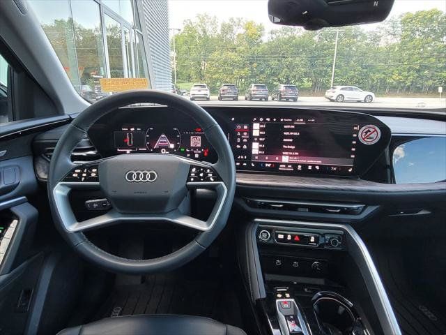 Used 2025 Audi Q5 Premium Plus AWD/4WD image 17